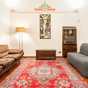 Araba Fenice - Centro Apartment Bari
